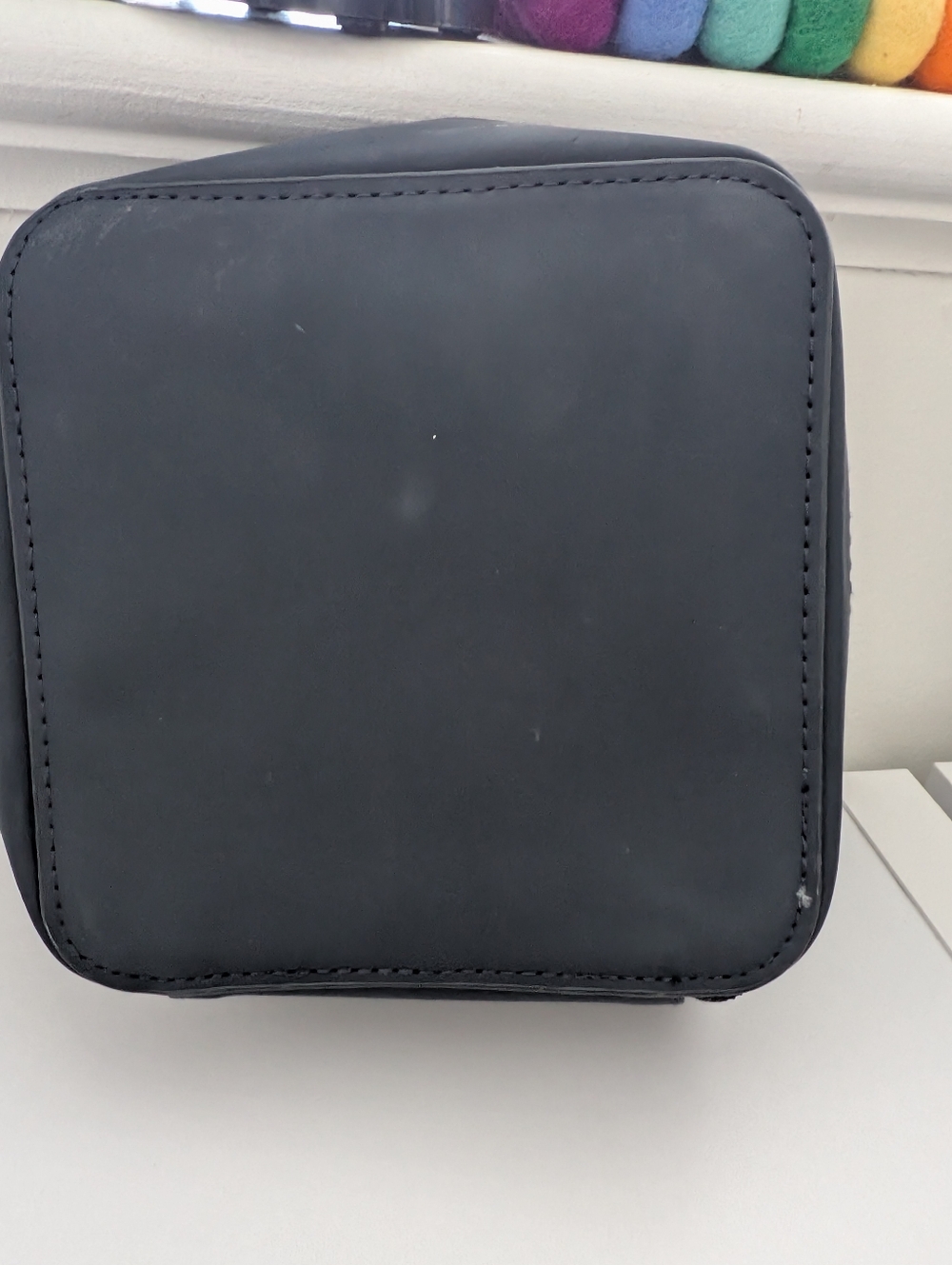 Darphin Paris x Marie Doazan Art Deco Inspired Limited Edition Beauty Case - Picture 5 of 7